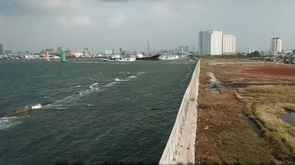 tanggul laut pesisir jakarta utara